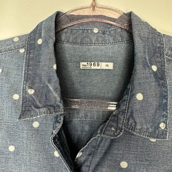 Gap 1969 Denim Boyfriend Shirt Blue Polka Dot Button up Cotton Size M - Picture 7 of 10